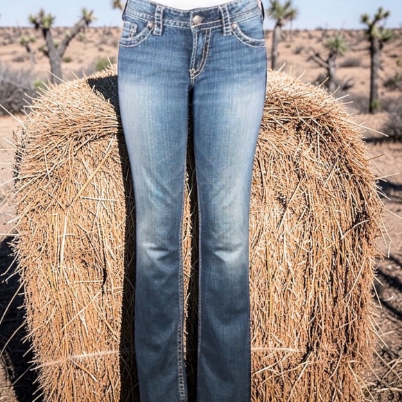 Silver Jeans Denim - Silver denim jeans 👖 Size 28 💗